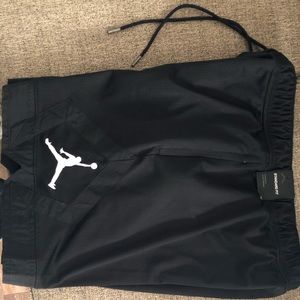 Brand new basketball Jordan shorts !